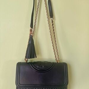 Small Fleming Convertible Shoulder Bag